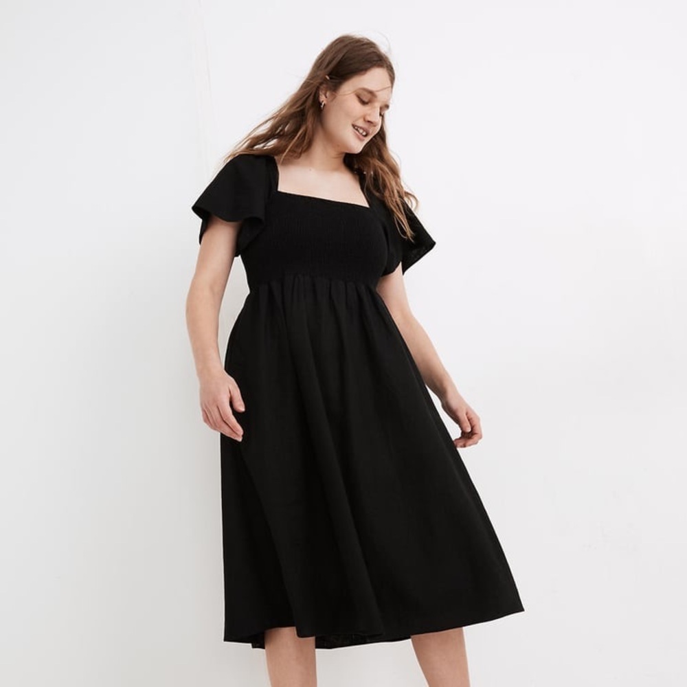 Madewell Linen-Blend Lucie Smocked
Midi Dress
